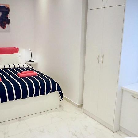 Cozy Apartment In The Center Of Atina Dış mekan fotoğraf